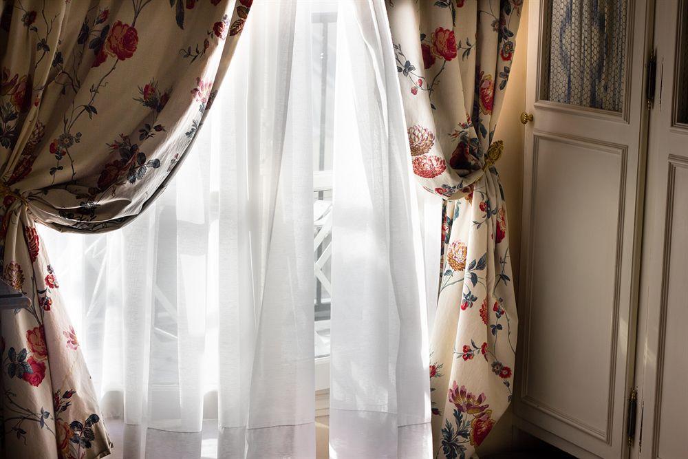 Hotel Caron De Beaumarchais Paris Eksteriør bilde