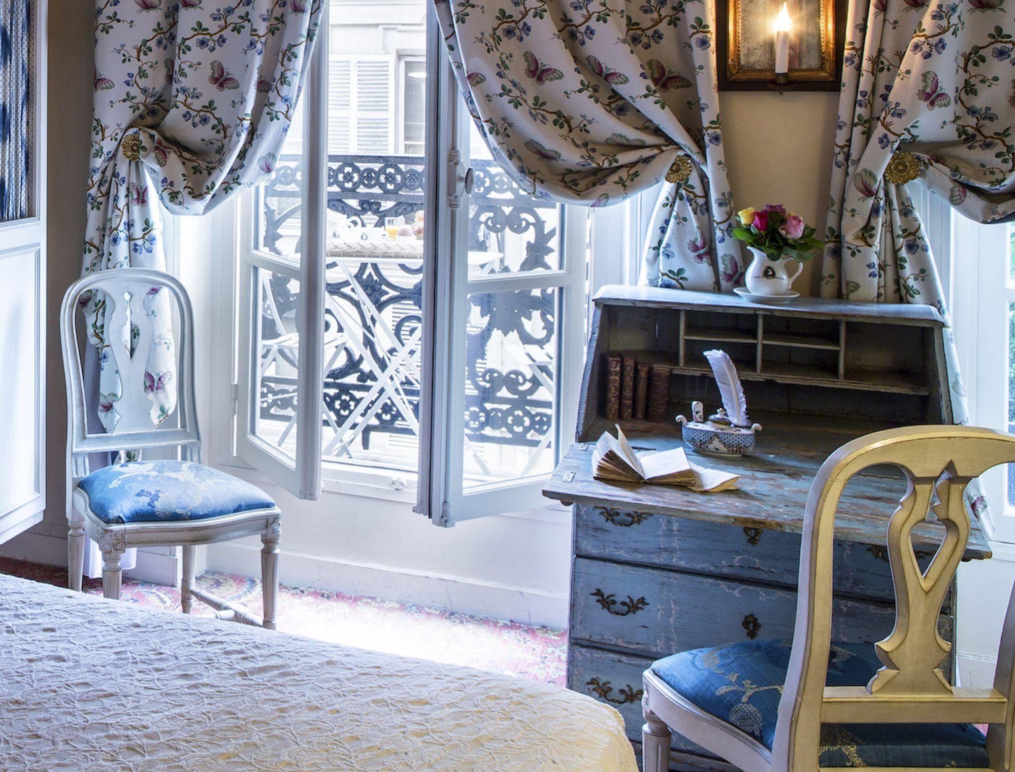 Hotel Caron De Beaumarchais Paris Eksteriør bilde